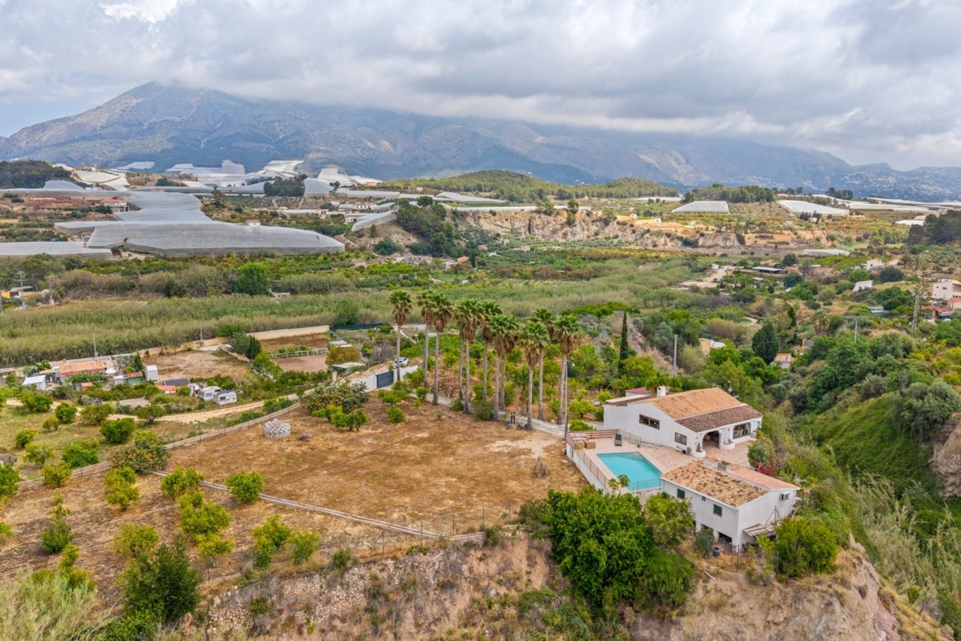 Revente - Finca / Propriété rurale -
La Nucía