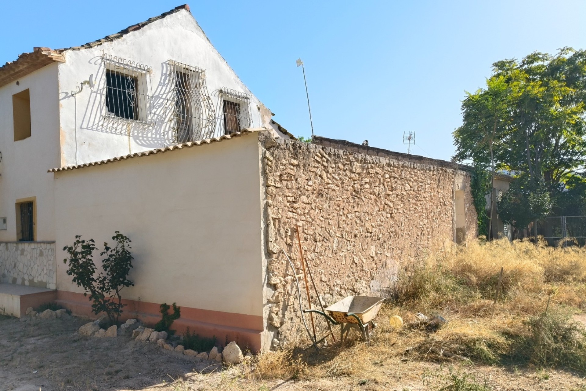 Revente - Finca / Propriété rurale -
La Romana - Alcaña