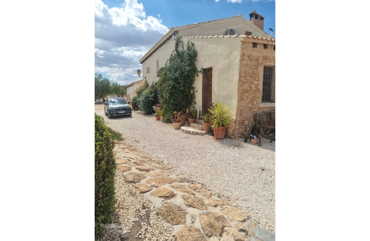 Revente - Finca / Propriété rurale -
Lel - Lel Alicante