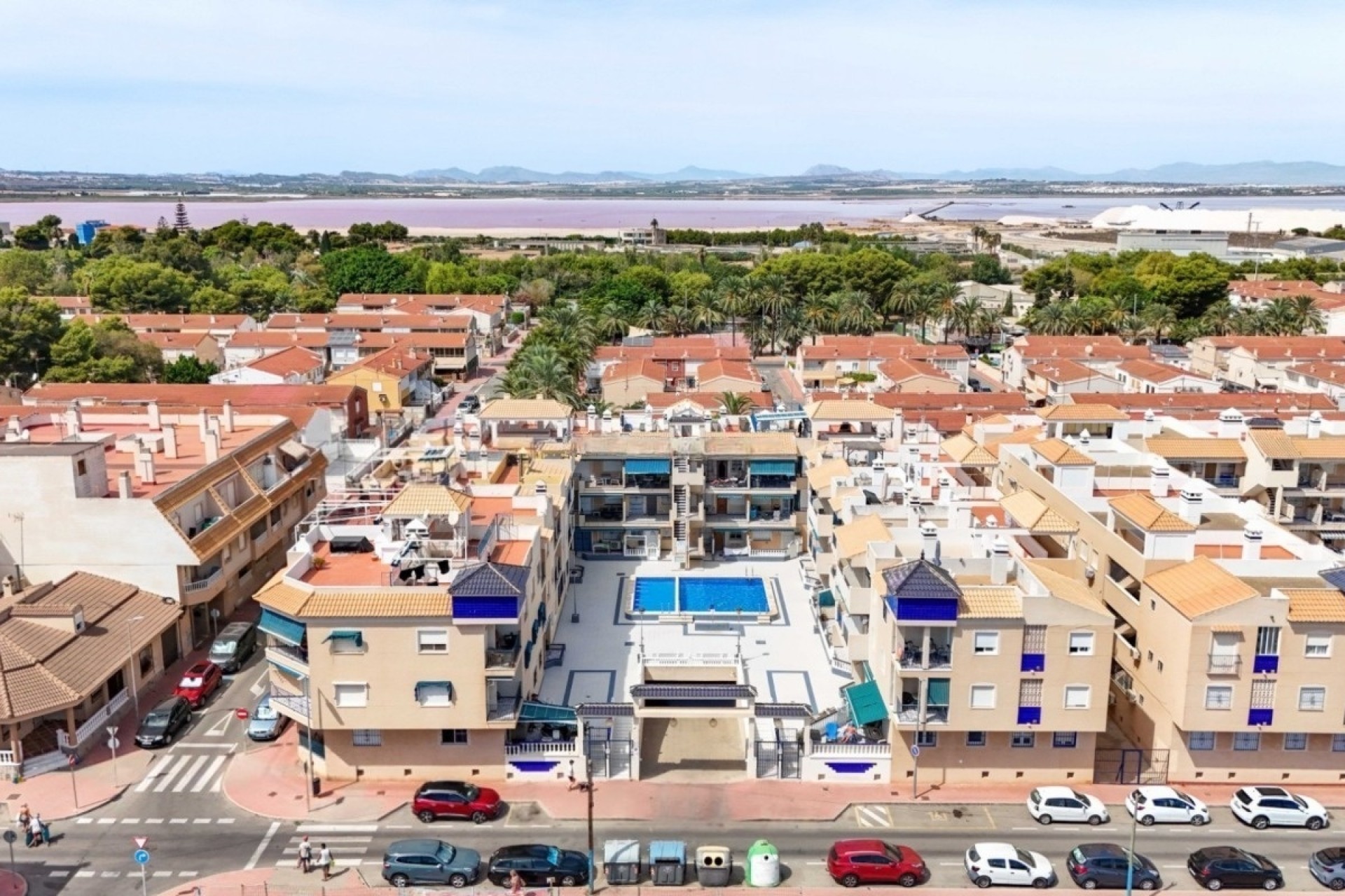 Revente - Finca / Propriété rurale -
Torrevieja