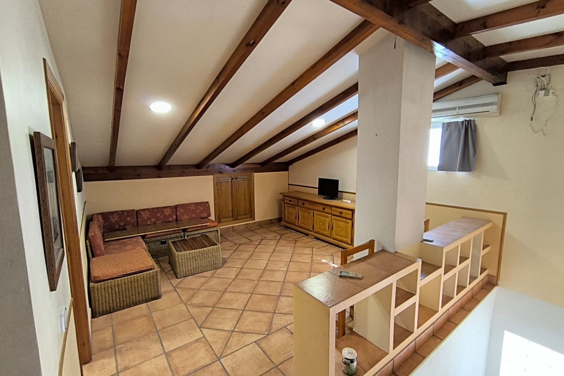 Revente - Finca / Propriété rurale -
Yecla - Inland