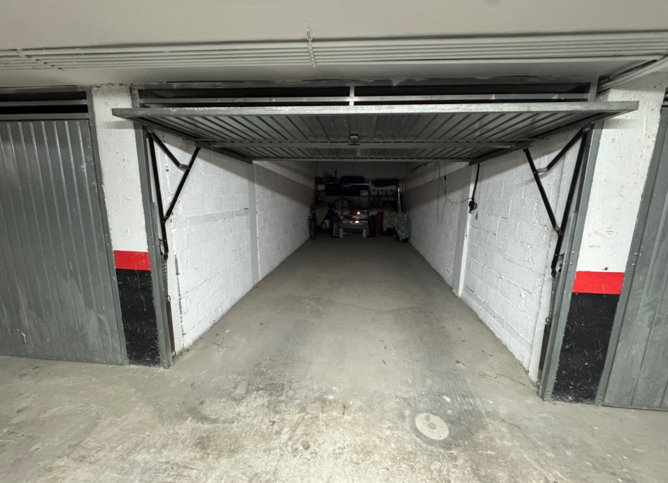 Revente - Garage -
La Mata