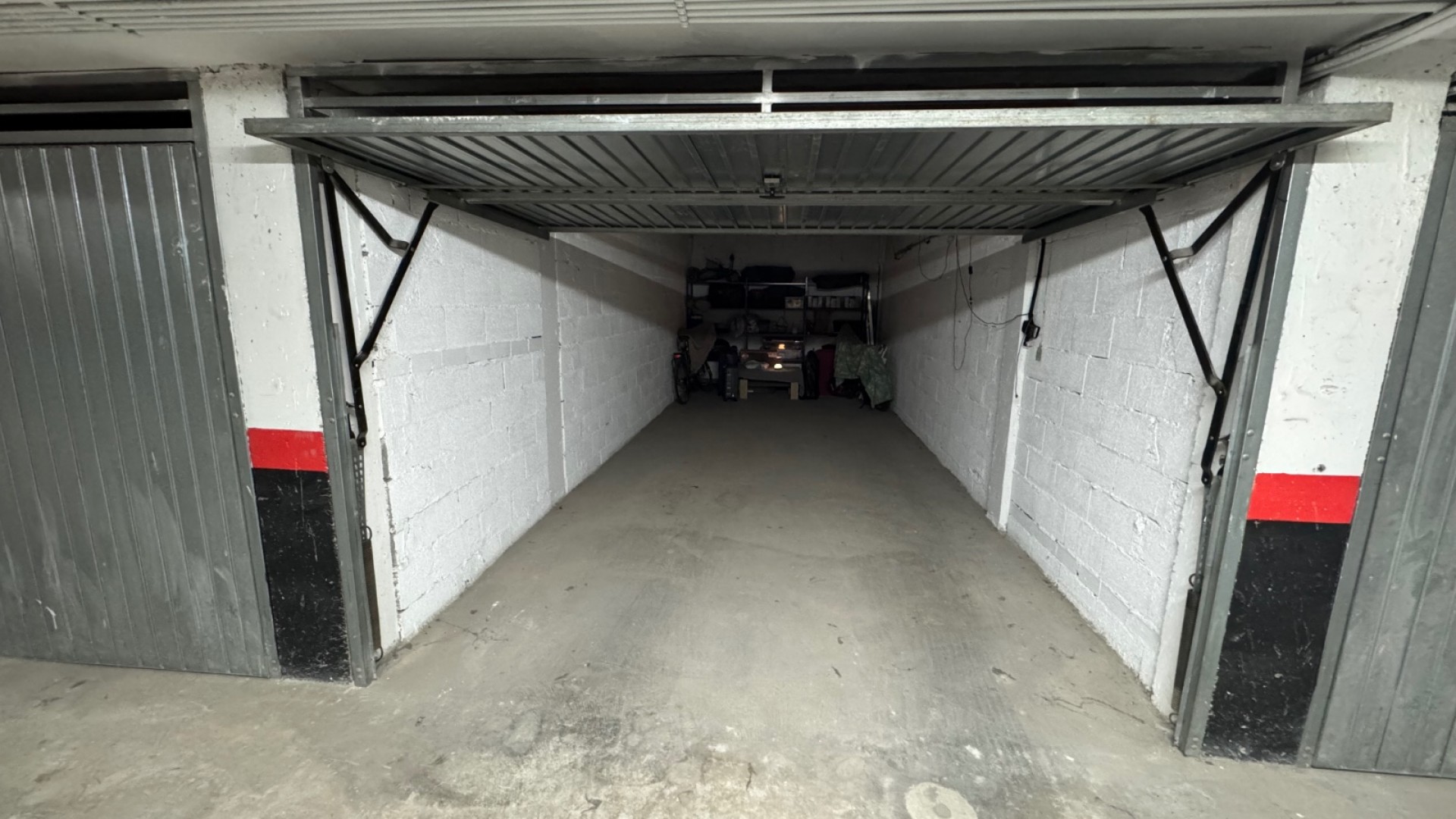 Revente - Garage -
La Mata