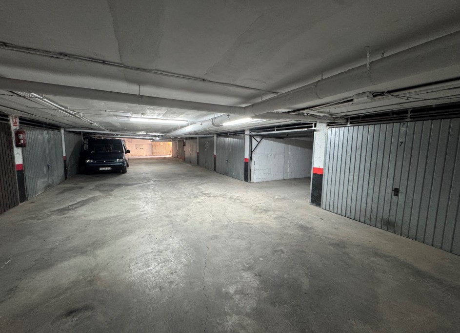 Revente - Garage -
La Mata