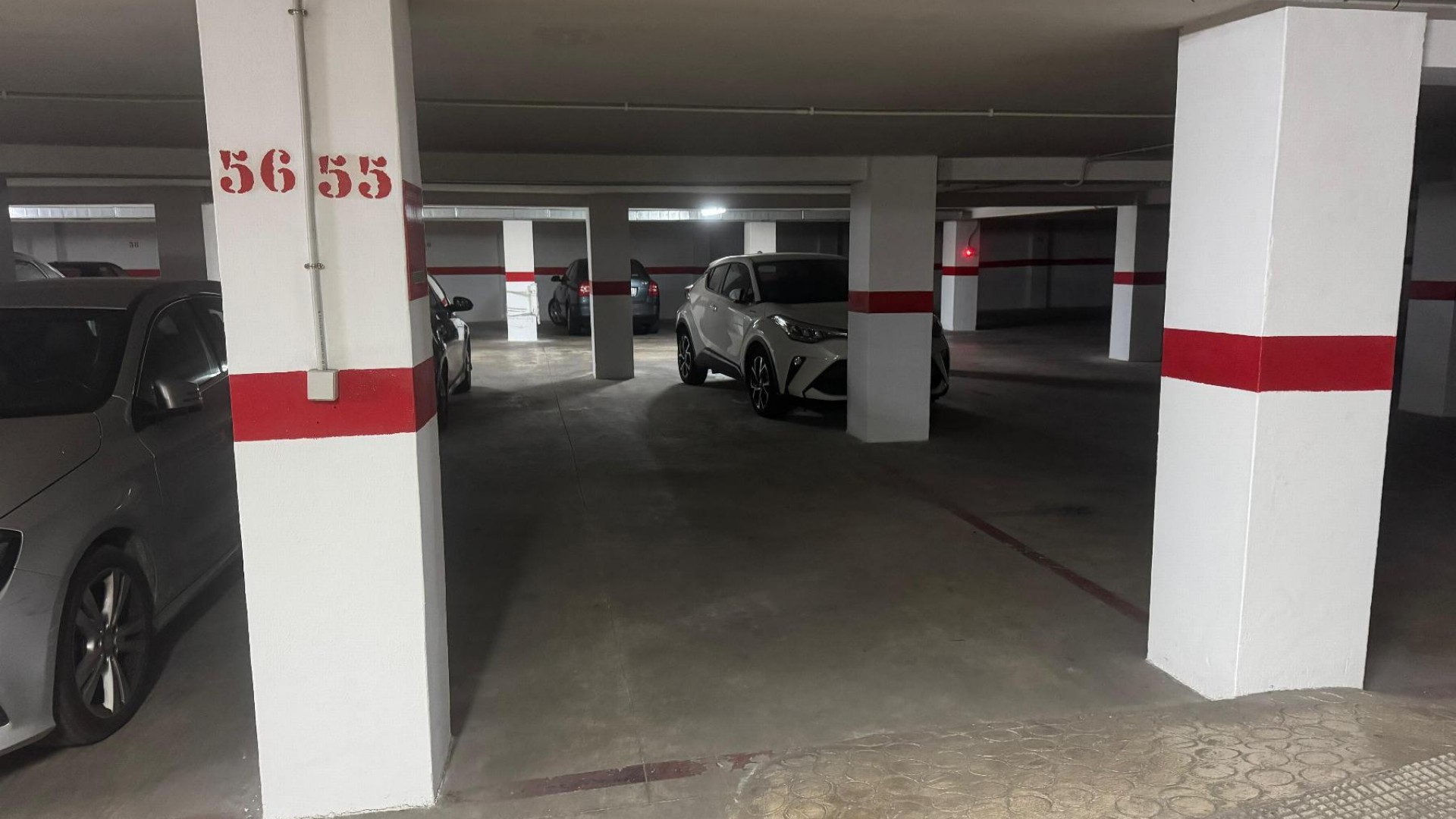 Revente - Garage -
Torrevieja - Playa Acequion