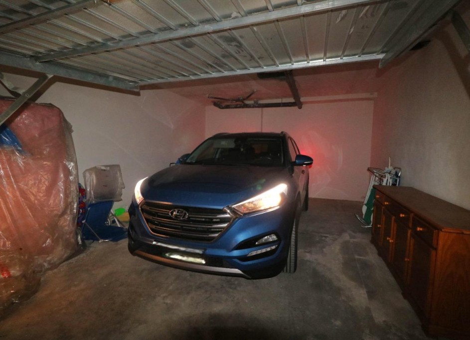 Revente - Garage -
Torrevieja - Playa del Acequión