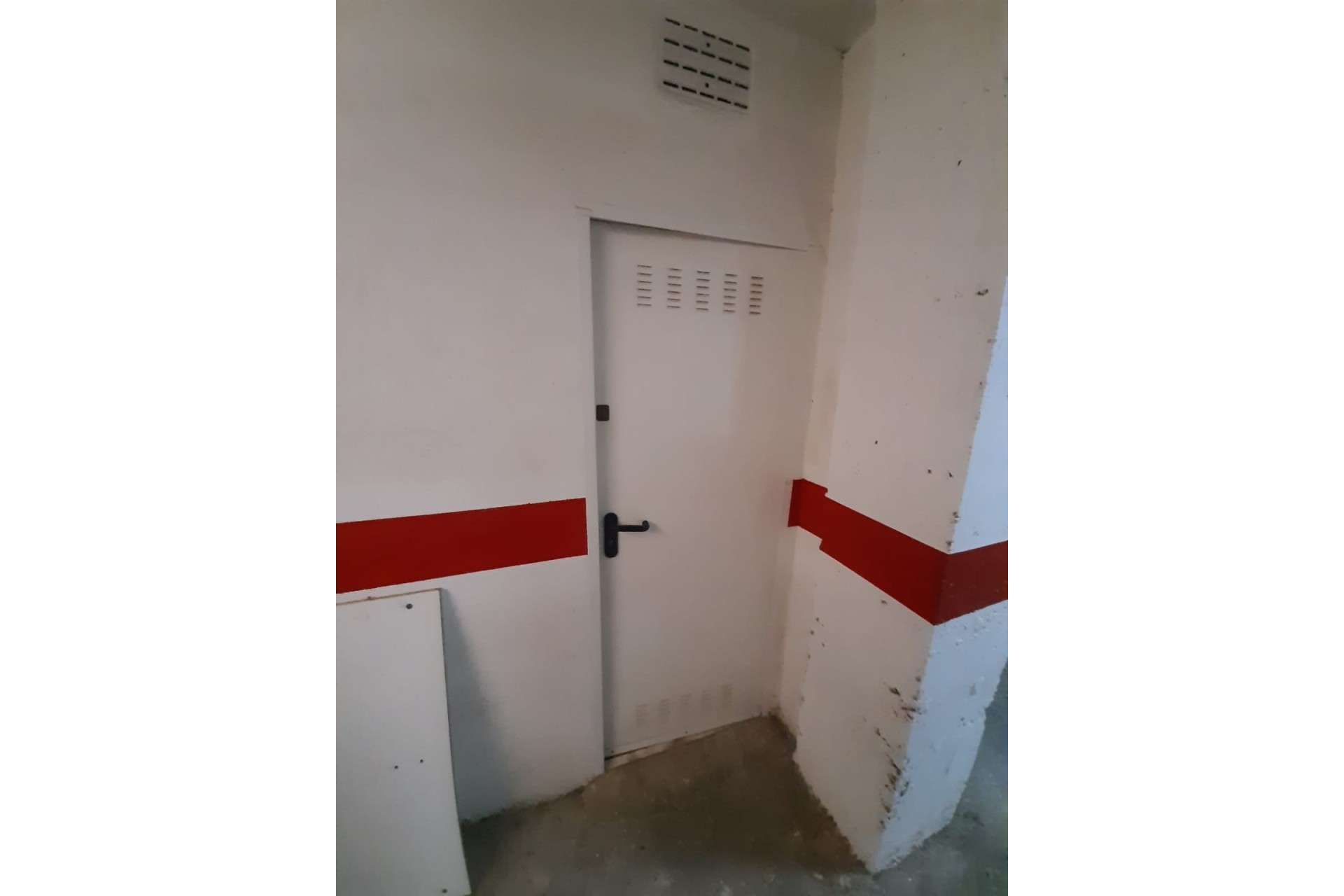 Revente - Garage -
Torrevieja