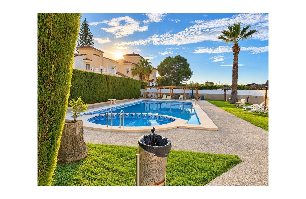 Revente - Maison de ville -
Algorfa - Montebello