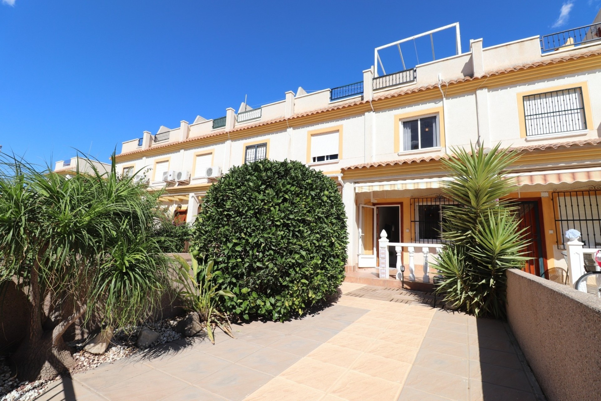 Revente - Maison de ville -
Algorfa - Montemar