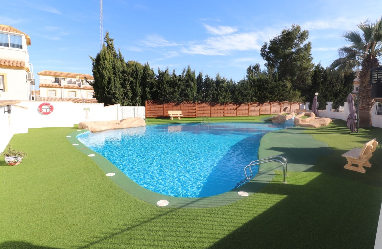 Revente - Maison de ville -
Algorfa - Montemar
