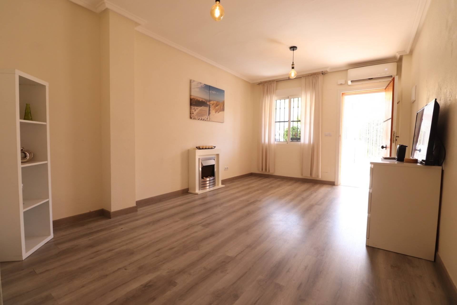 Revente - Maison de ville -
Algorfa - Montemar