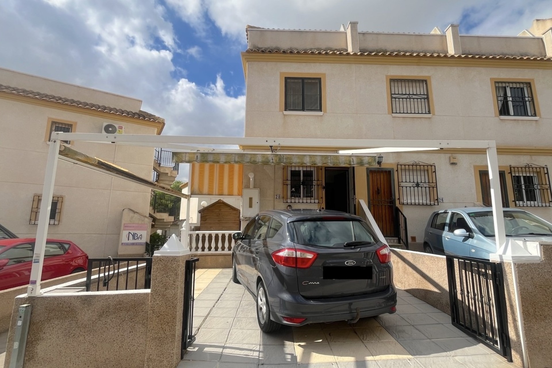 Revente - Maison de ville -
Algorfa