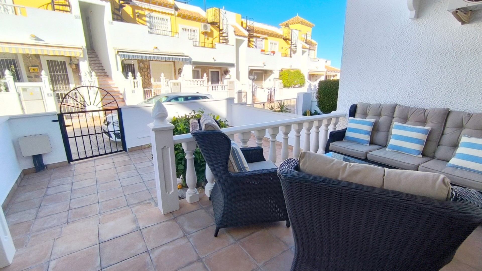 Revente - Maison de ville -
Algorfa