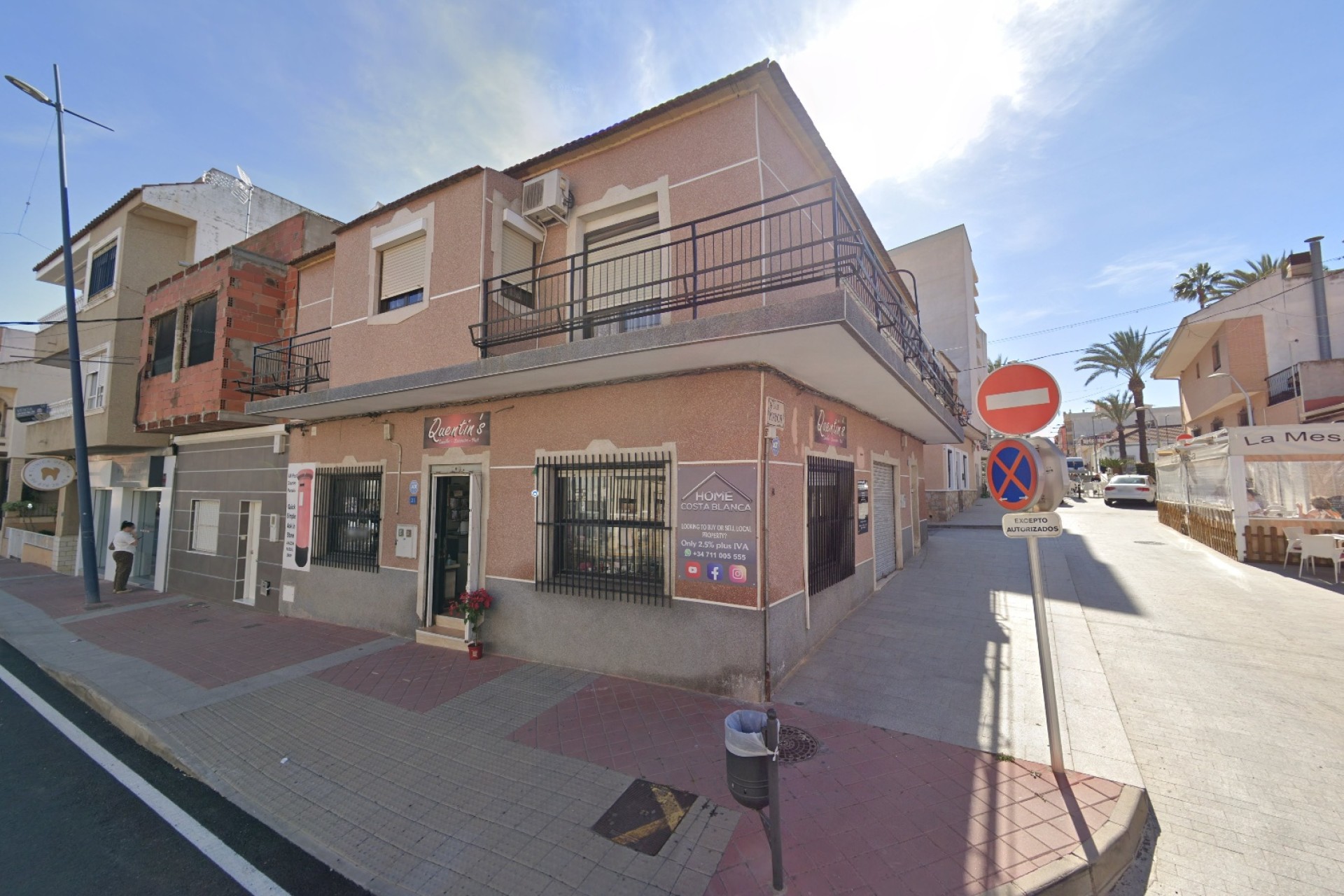 Revente - Maison de ville -
Algorfa