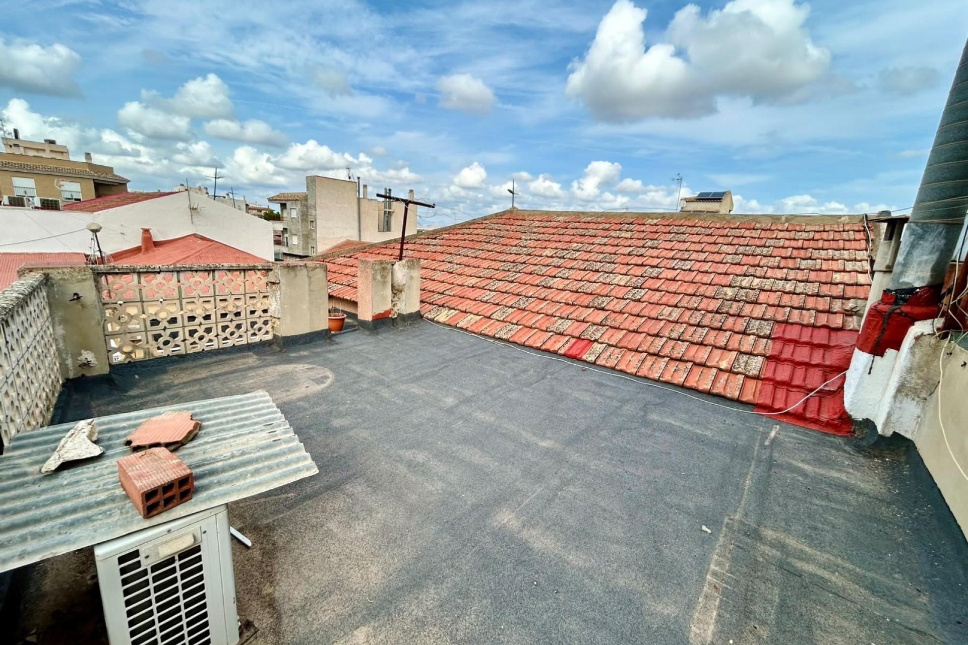 Revente - Maison de ville -
Algorfa
