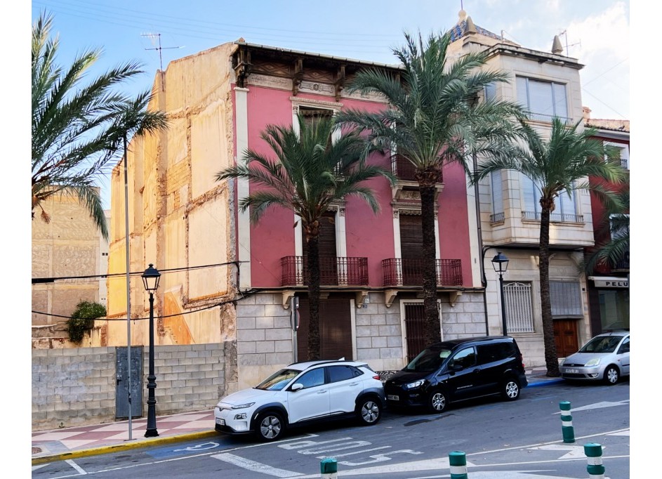 Revente - Maison de ville -
Aspe