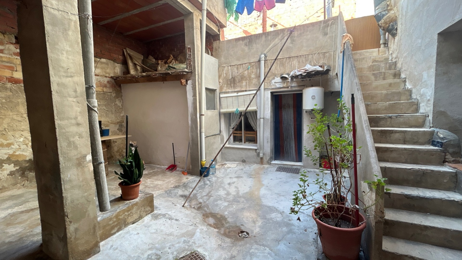 Revente - Maison de ville -
Benejúzar