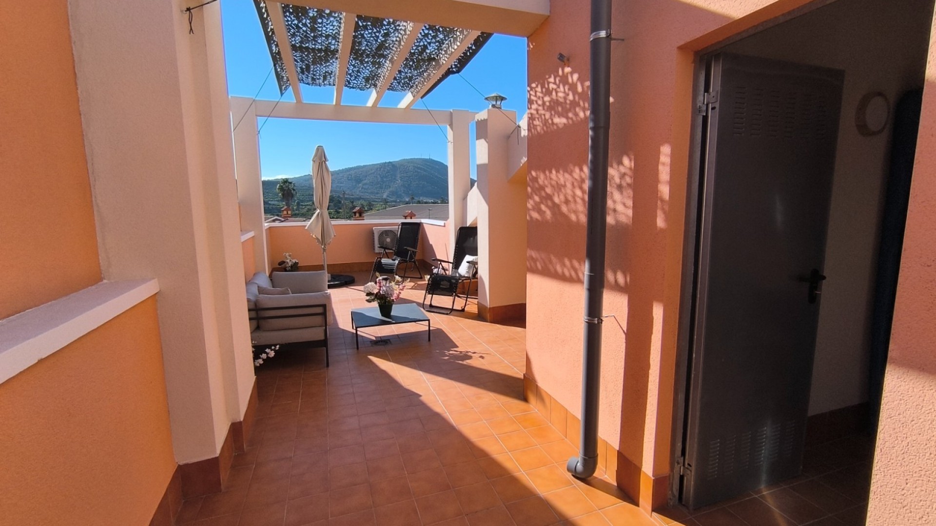 Revente - Maison de ville -
Bigastro