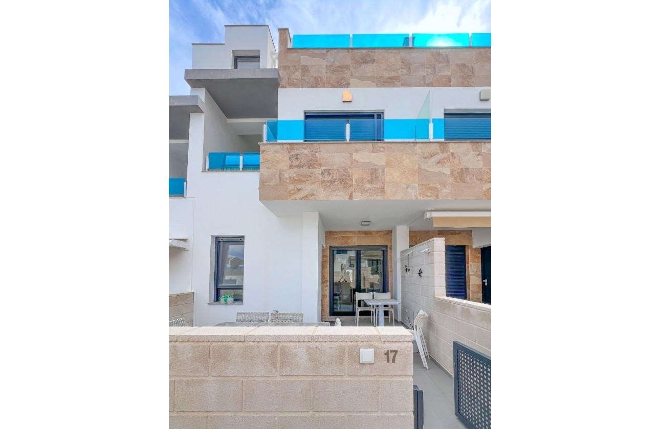 Revente - Maison de ville -
Bigastro