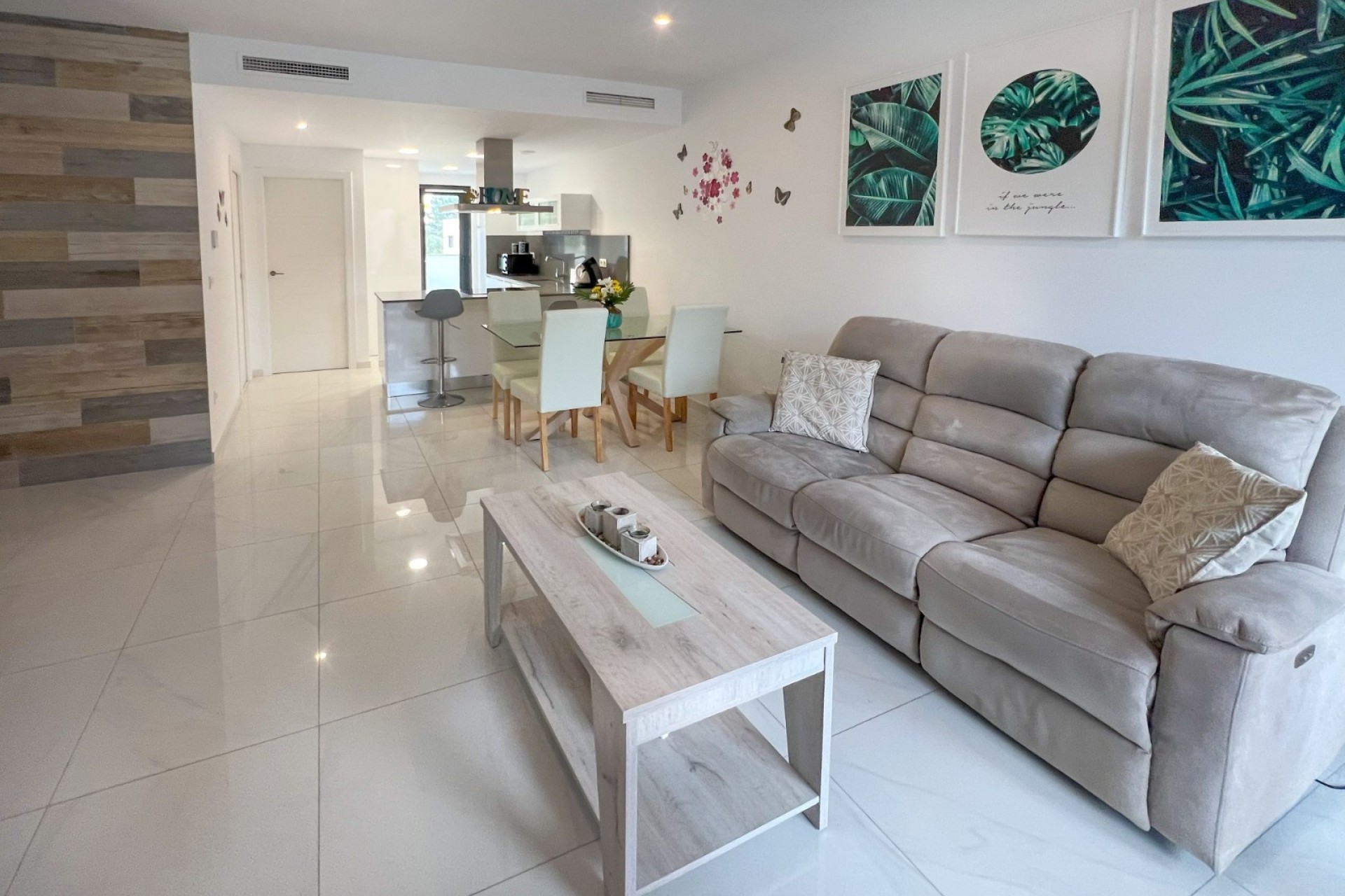 Revente - Maison de ville -
Bigastro