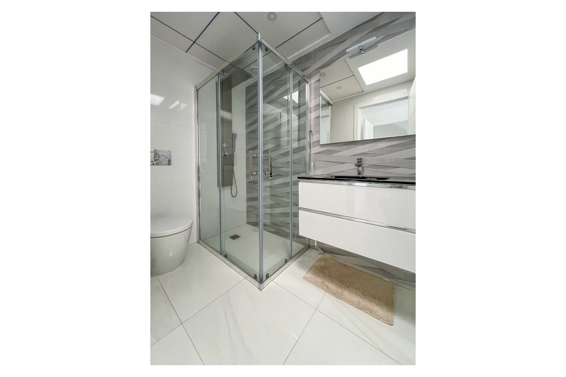 Revente - Maison de ville -
Bigastro