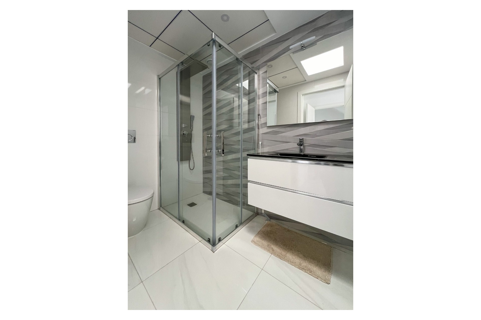 Revente - Maison de ville -
Bigastro