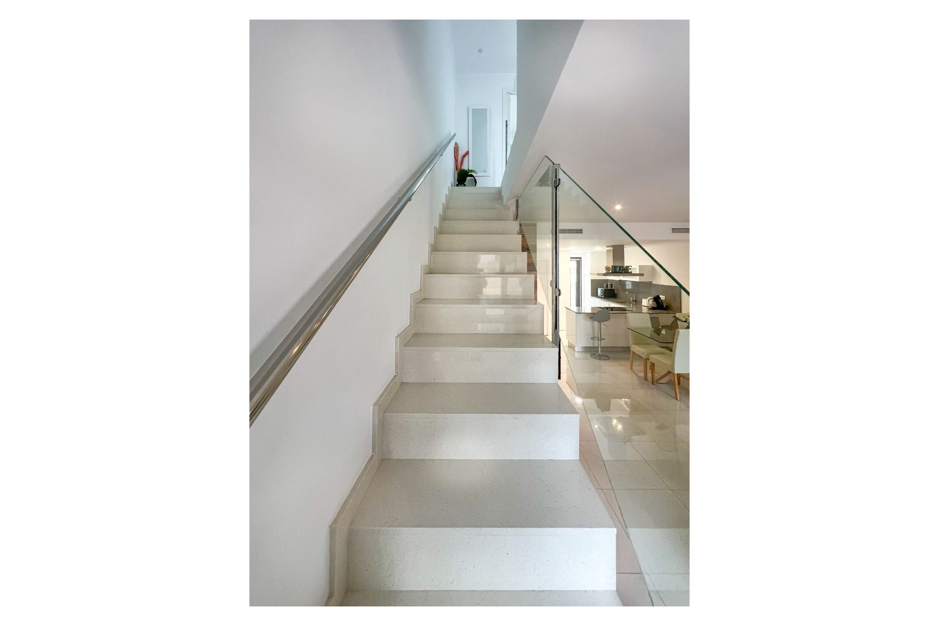 Revente - Maison de ville -
Bigastro