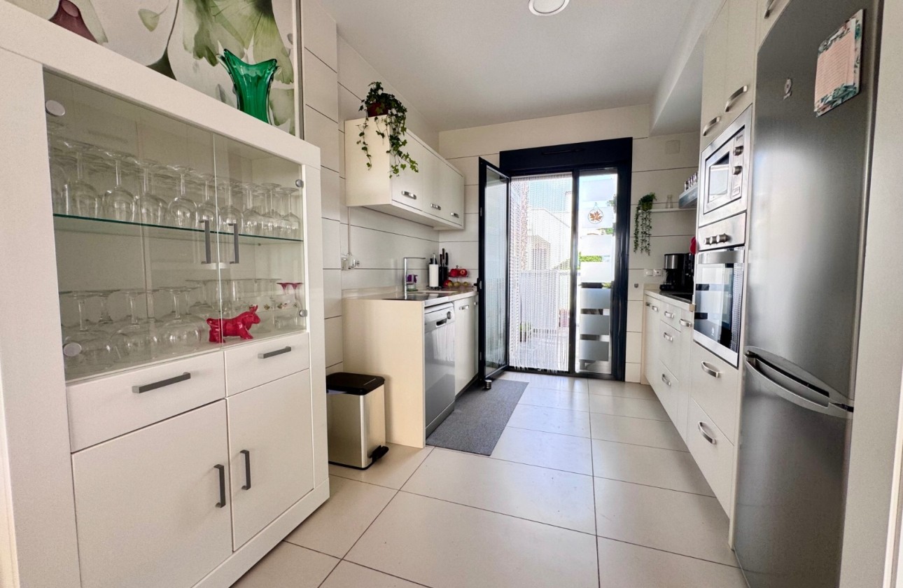 Revente - Maison de ville -
Cabo Roig