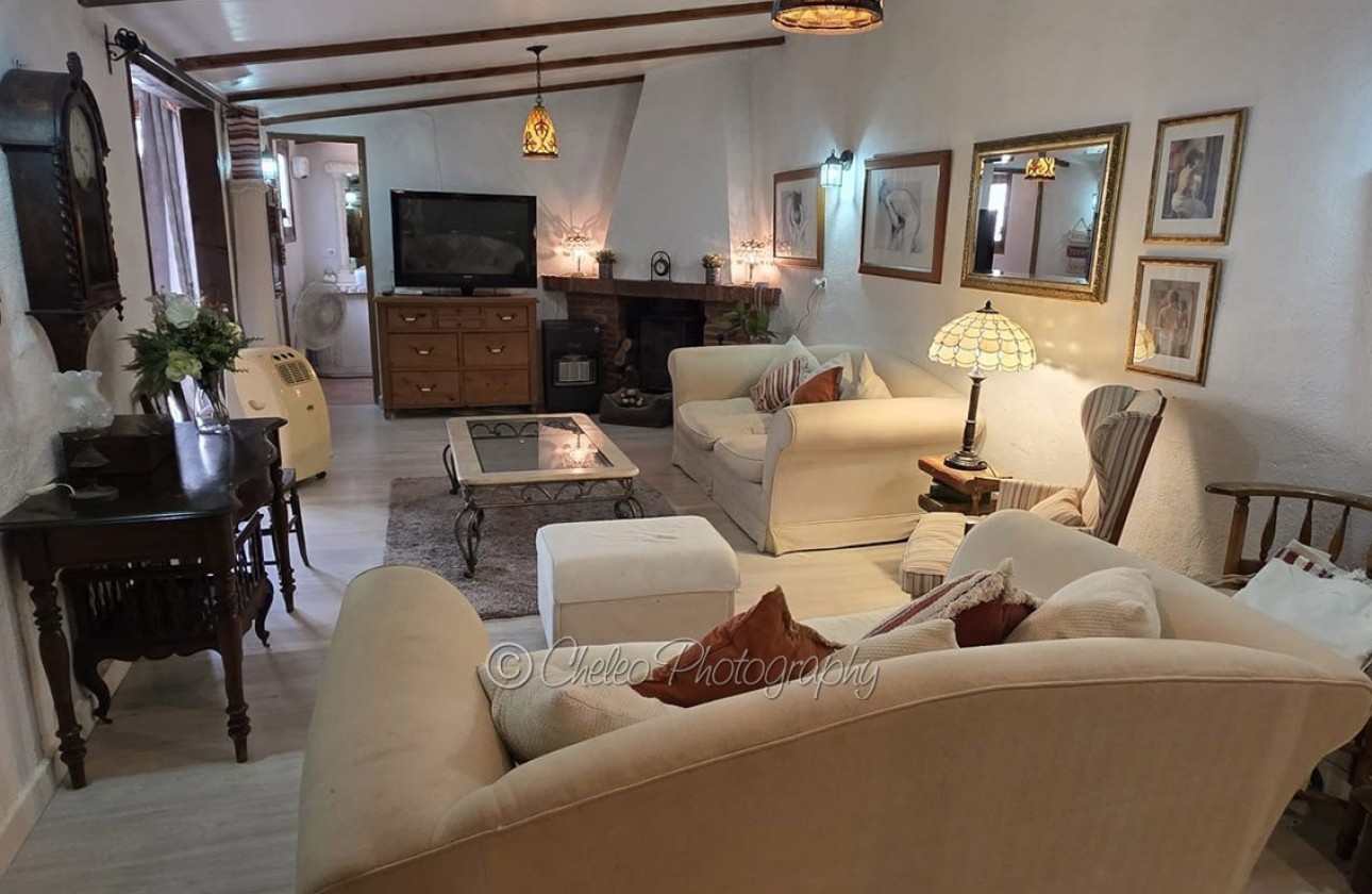 Revente - Maison de ville -
Catral - CatralAlicanteValenciaSpain