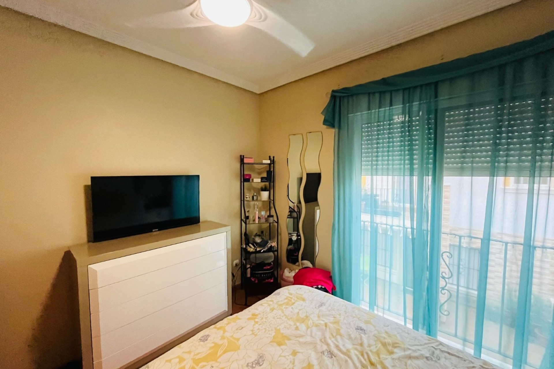 Revente - Maison de ville -
Catral