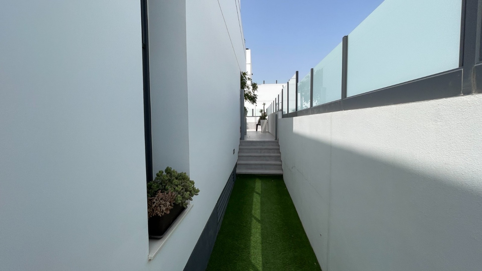 Revente - Maison de ville -
Daya Nueva