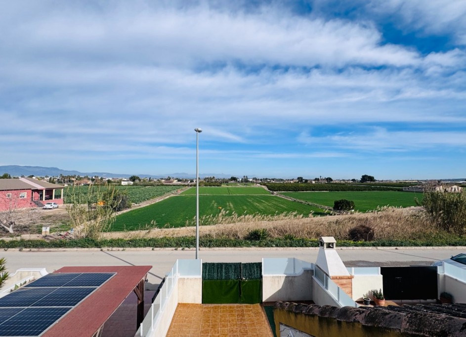 Revente - Maison de ville -
Daya Nueva