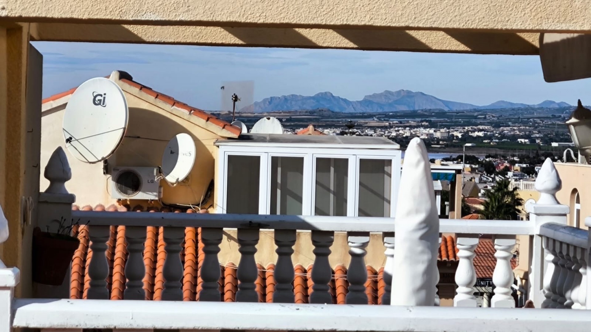 Revente - Maison de ville -
El Chaparral