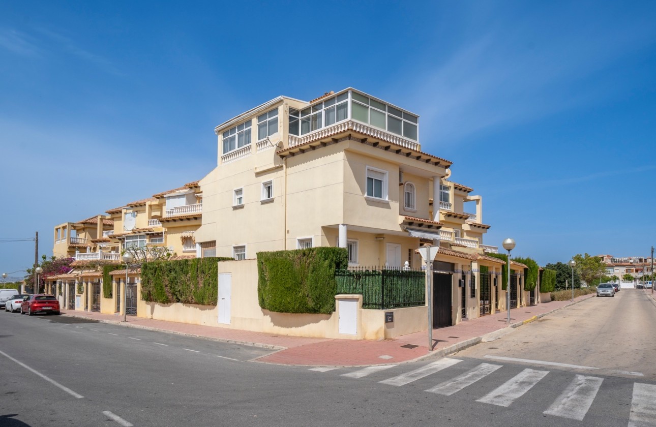 Revente - Maison de ville -
Guardamar del Segura - El moncayo