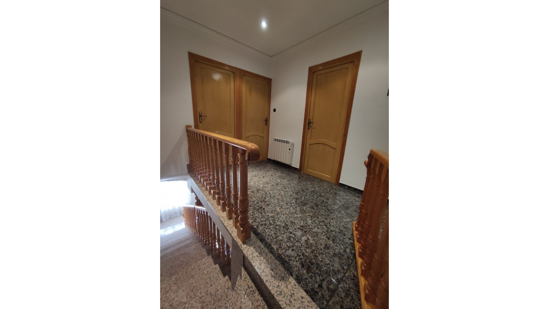 Revente - Maison de ville -
Hondón de los Fráiles