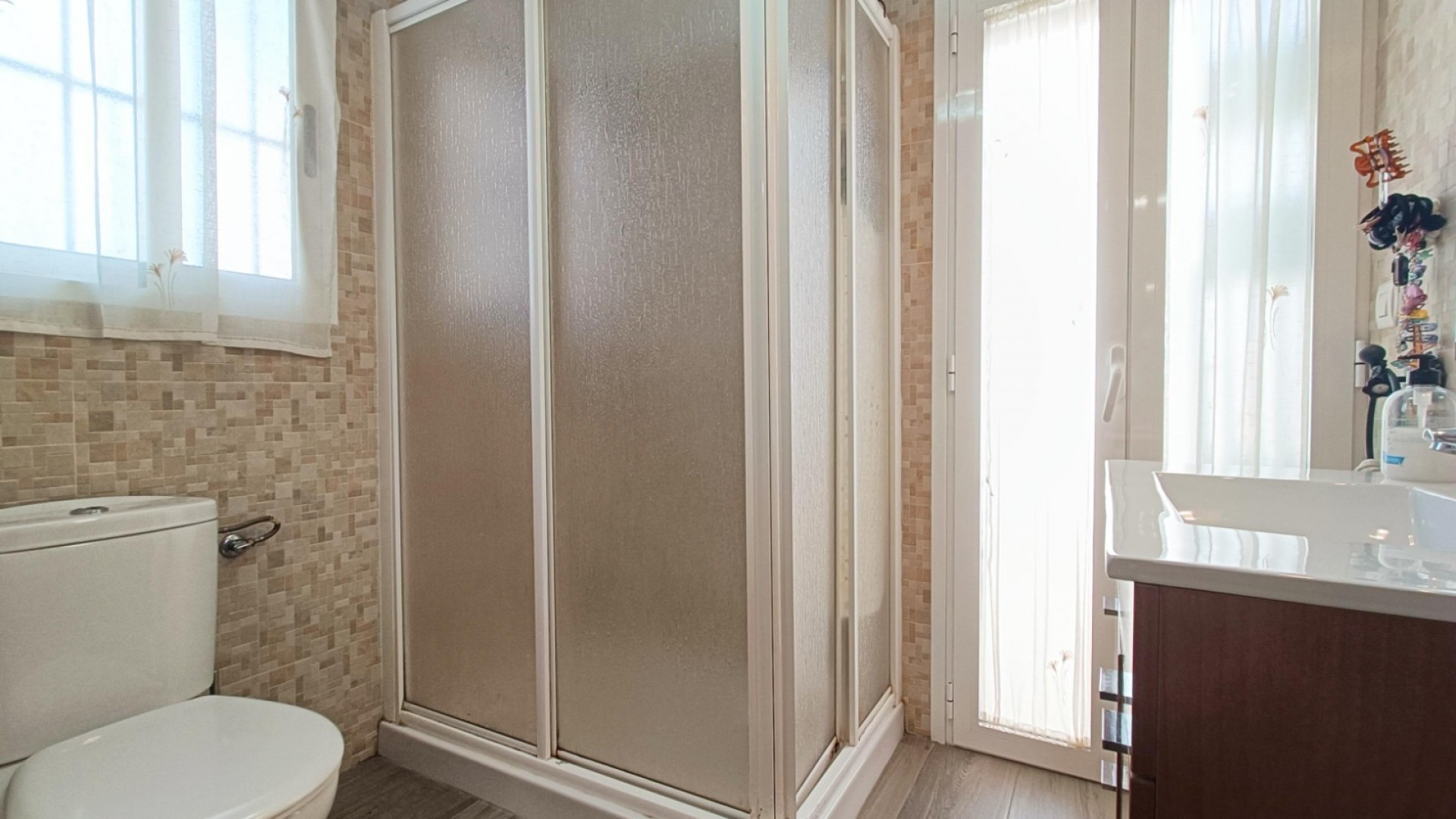 Revente - Maison de ville -
Hondón de los Fráiles