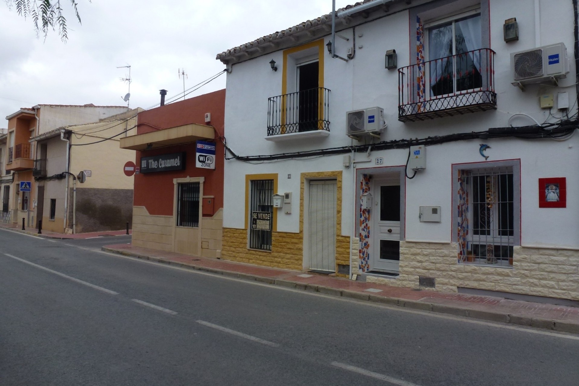 Revente - Maison de ville -
Hondón de los Fráiles