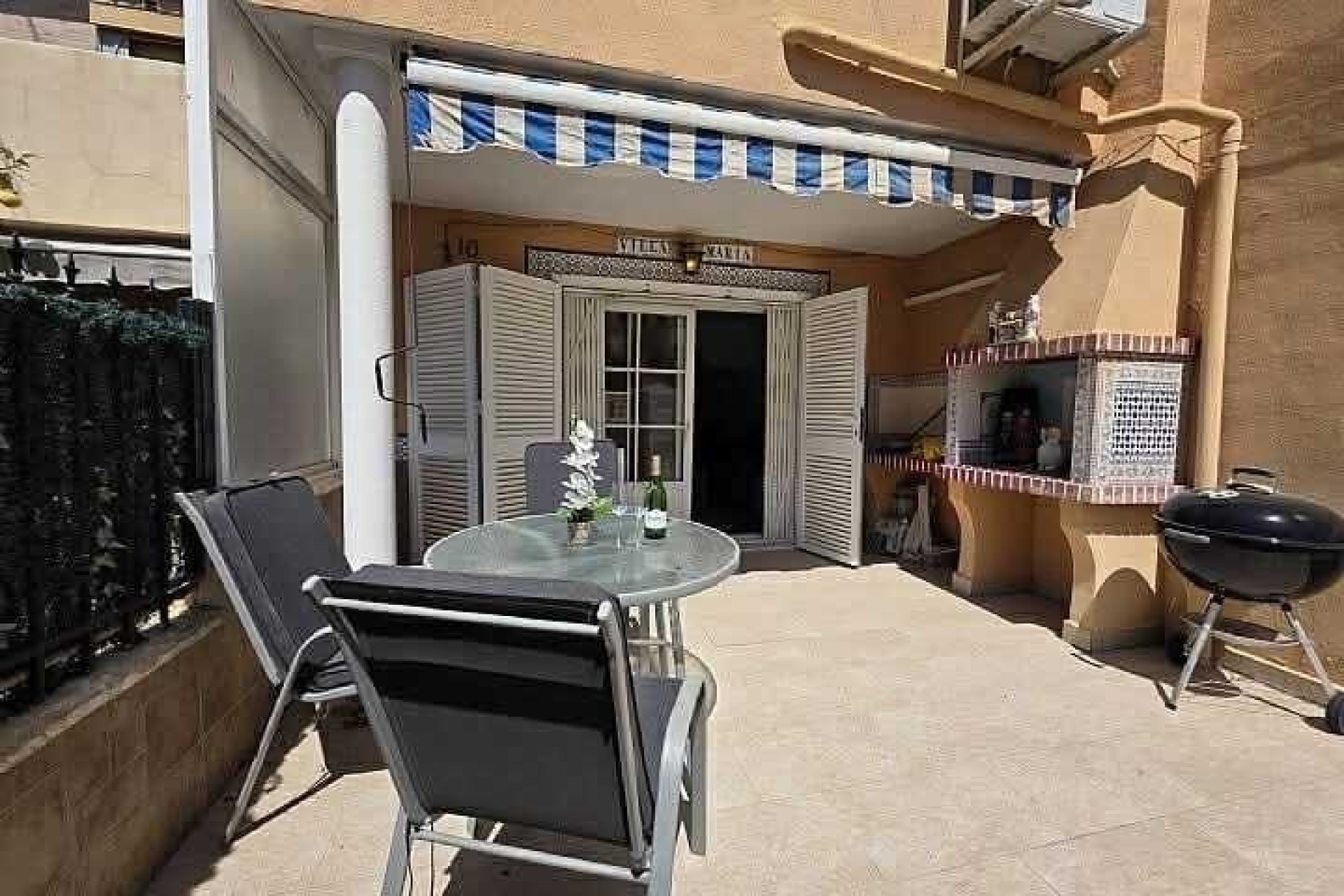 Revente - Maison de ville -
La Rosaleda - Inland
