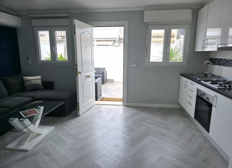 Revente - Maison de ville -
La Torreta - Torrevieja