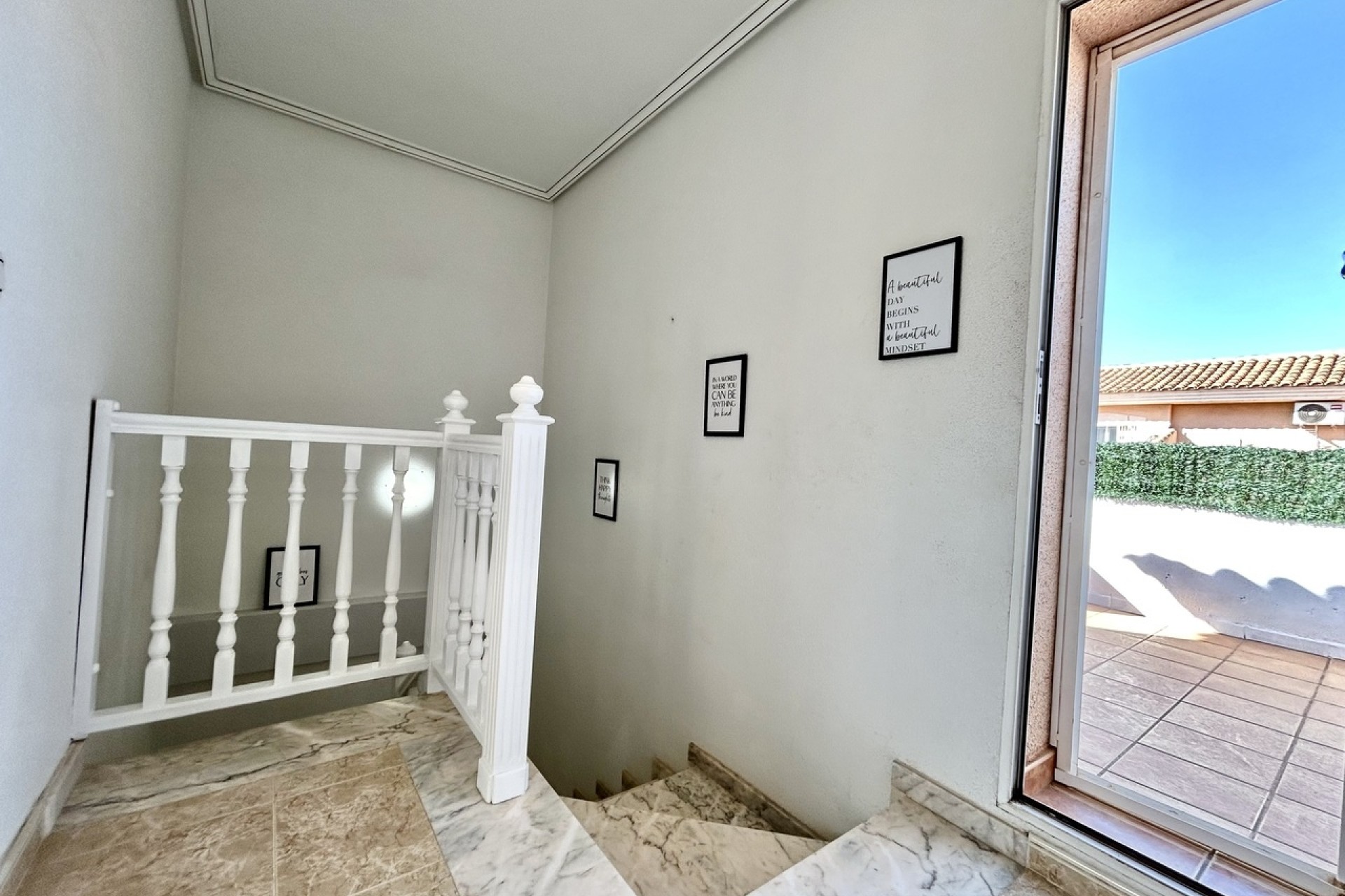 Revente - Maison de ville -
La Zenia