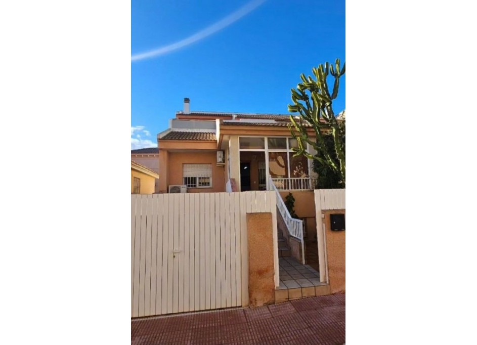 Revente - Maison de ville -
Los Alcazares