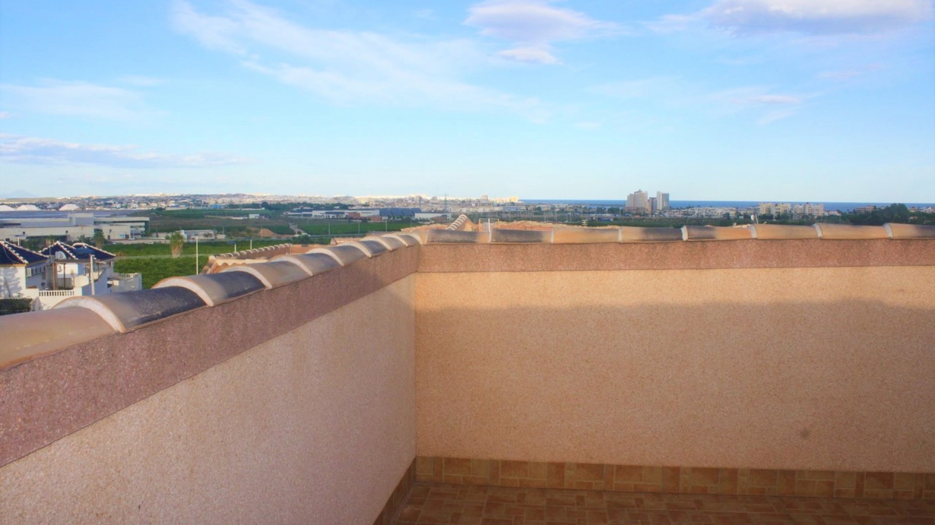 Revente - Maison de ville -
Los Altos