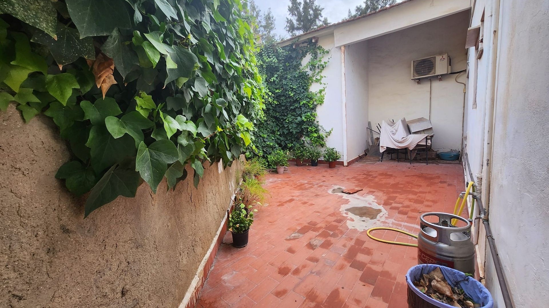 Revente - Maison de ville -
Monóvar