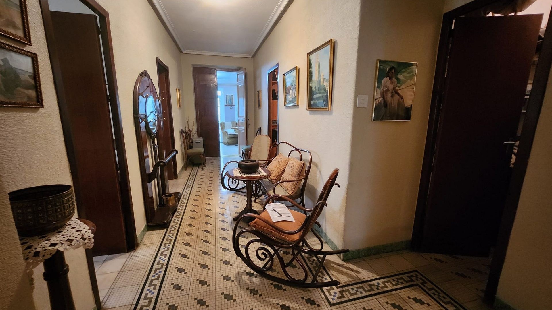 Revente - Maison de ville -
Monóvar