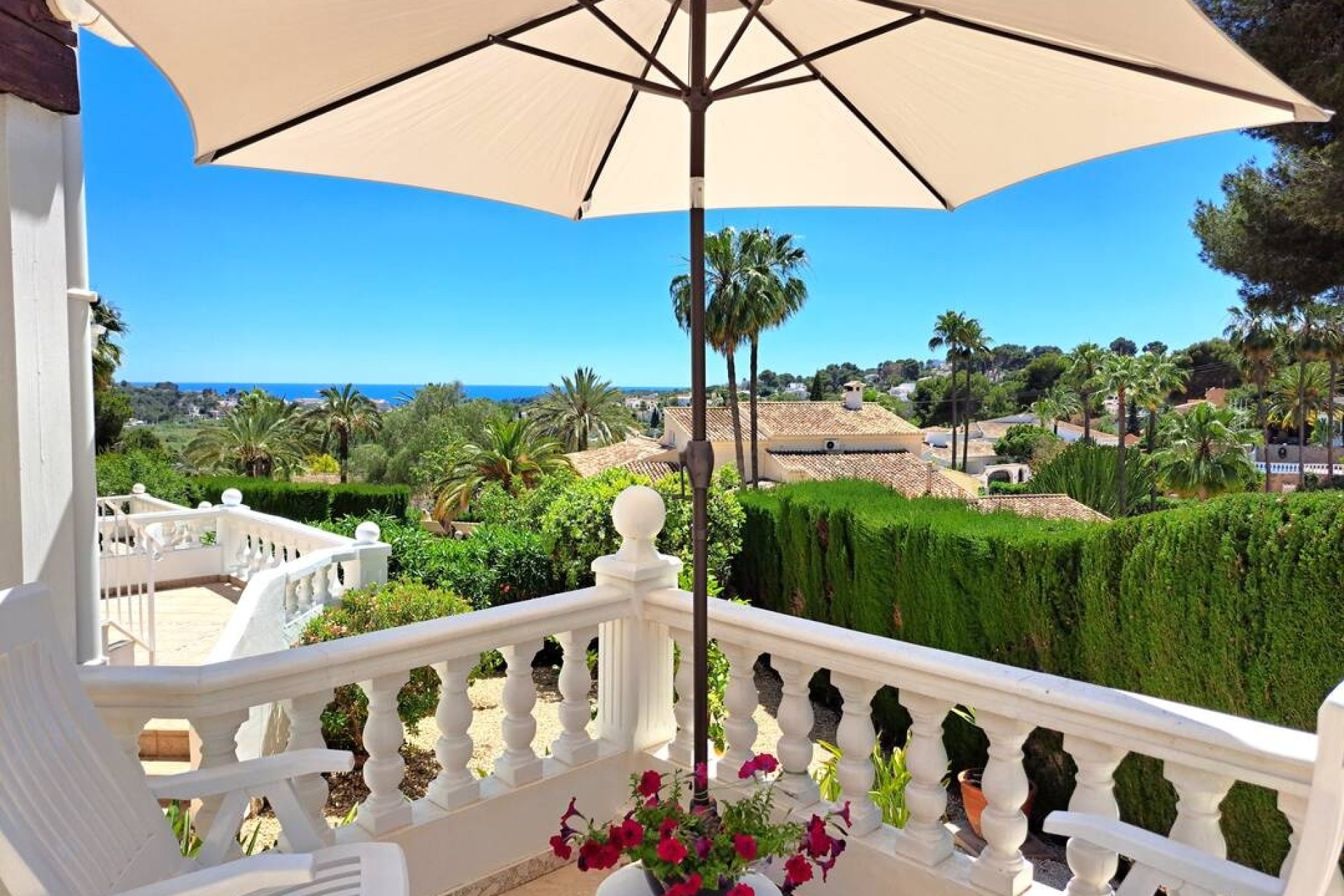 Revente - Maison de ville -
Moraira