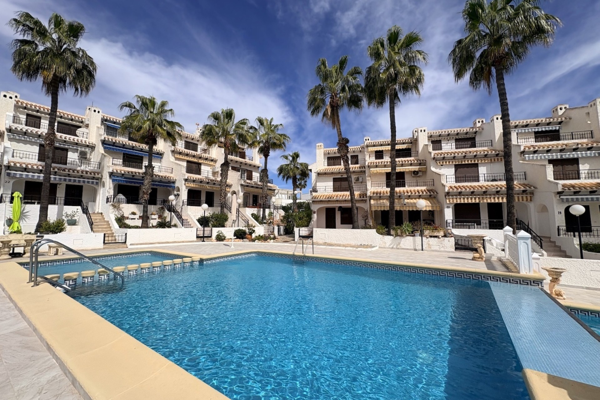 Revente - Maison de ville -
Orihuela Costa - Cabo Roig