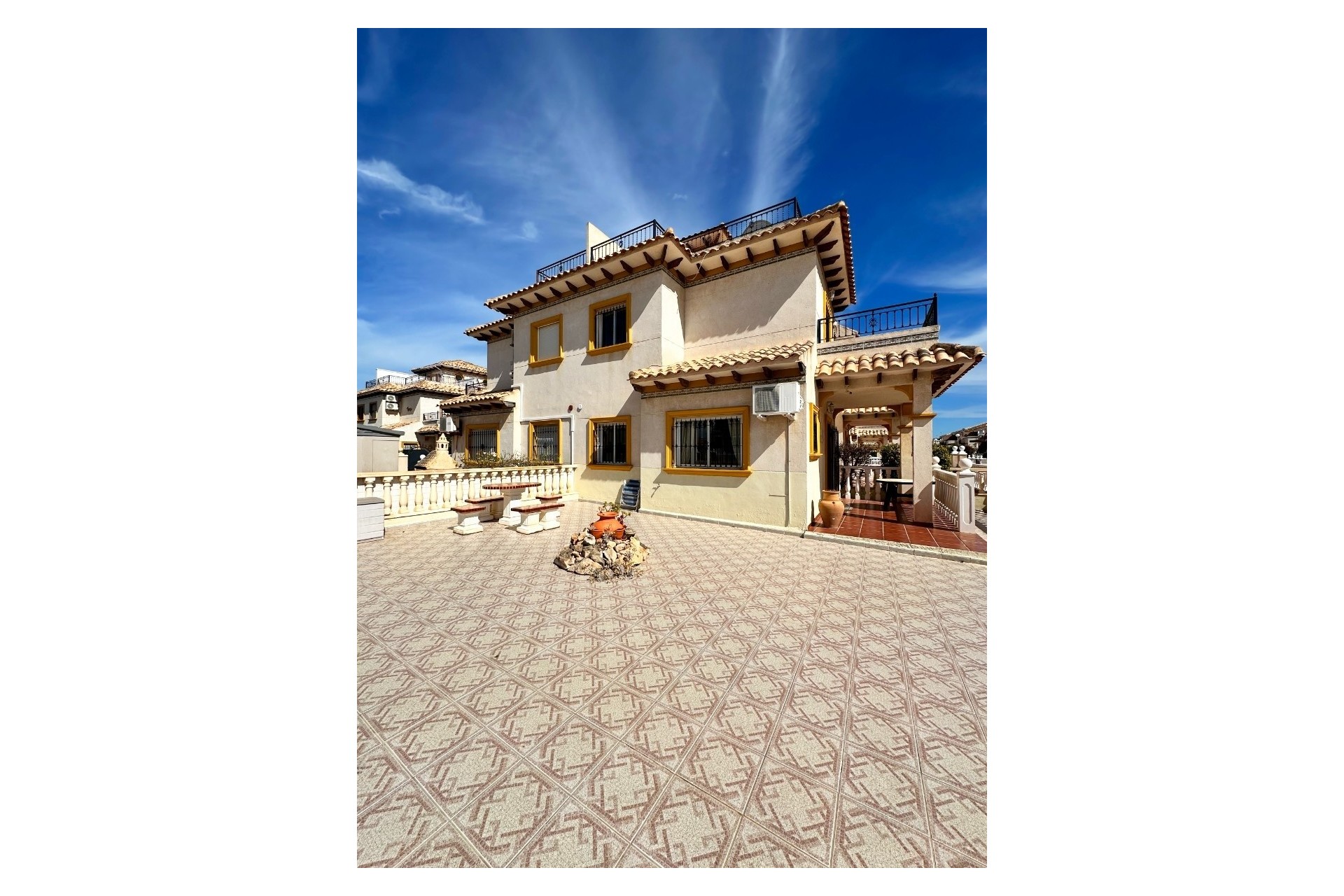 Revente - Maison de ville -
Orihuela Costa - Costa Blanca