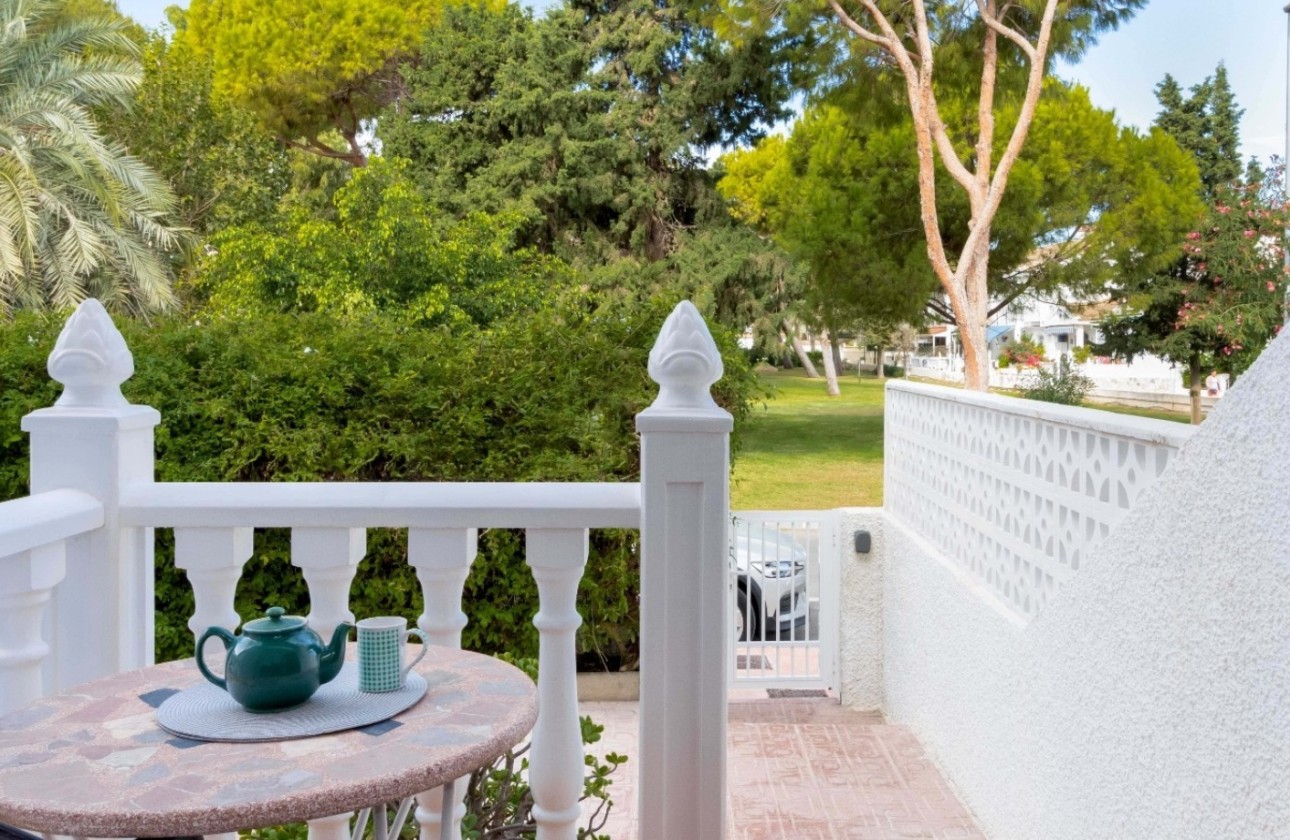 Revente - Maison de ville -
Orihuela Costa - La Zenia