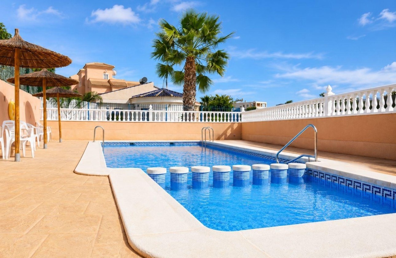 Revente - Maison de ville -
Orihuela Costa - La Zenia