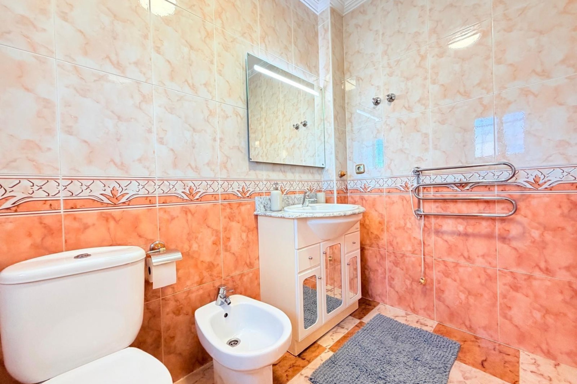 Revente - Maison de ville -
Orihuela Costa - Las Filipinas